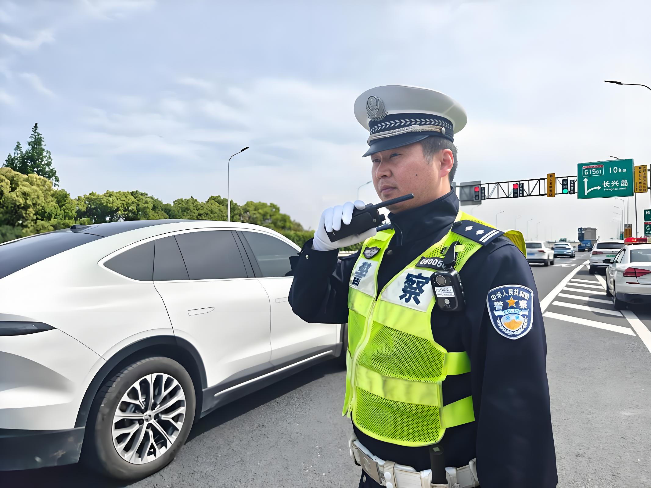 反光·透气·耐用：菱形网布款反光背心的全方位功能突破
