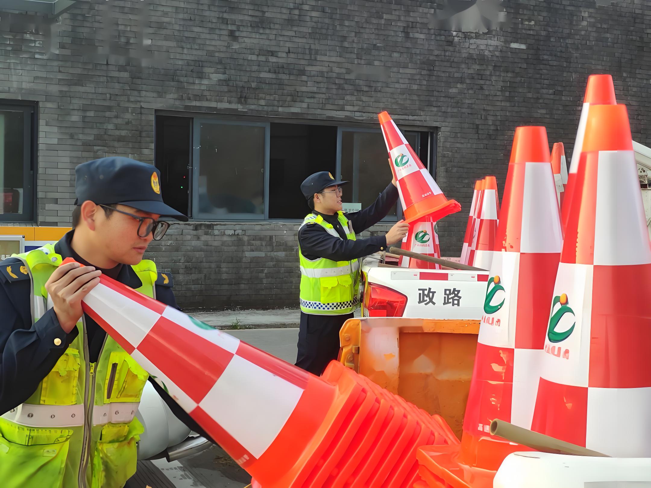 海南公路反光背心采购标准：质量规范与执行要求