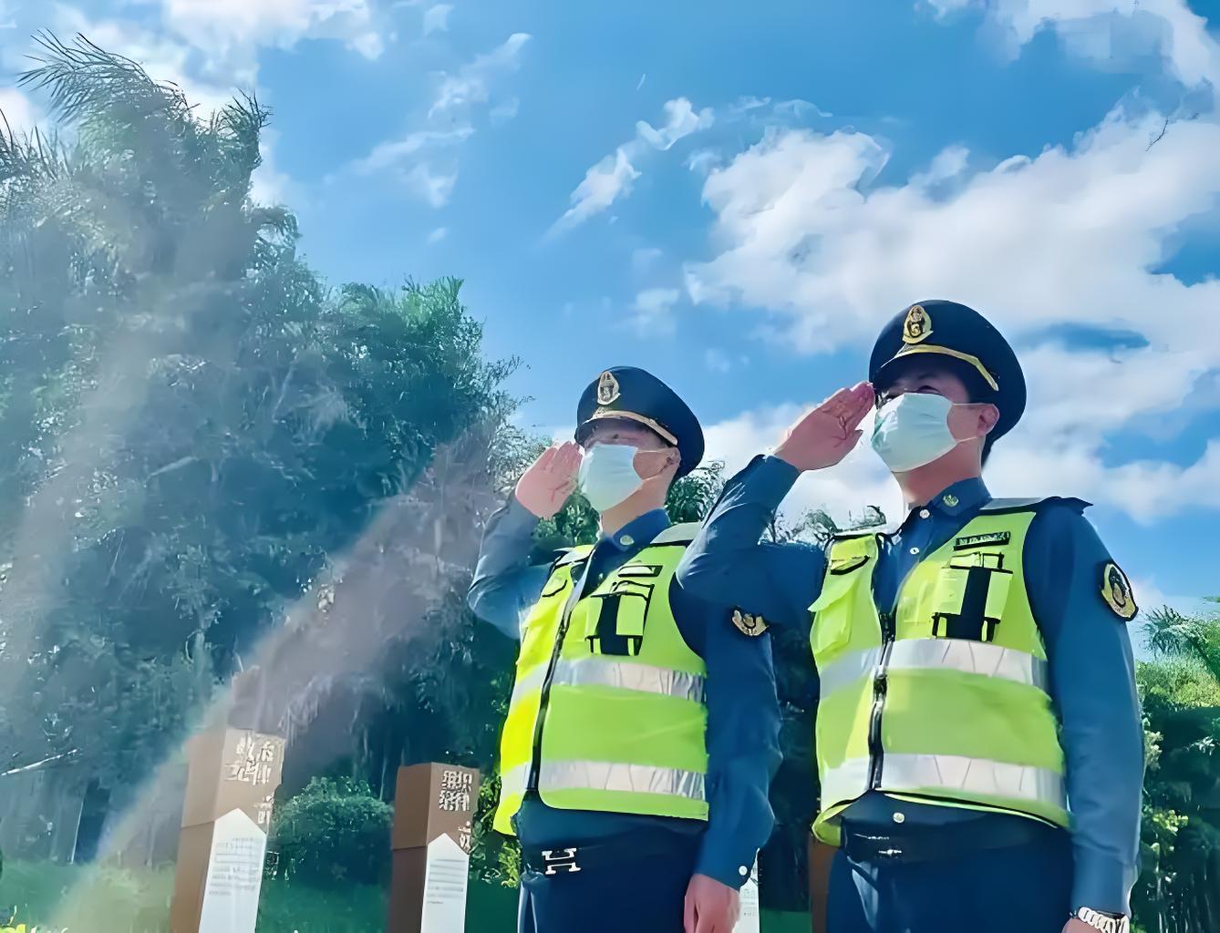 反光T恤款式设计解读：点亮夜幕的移动符号